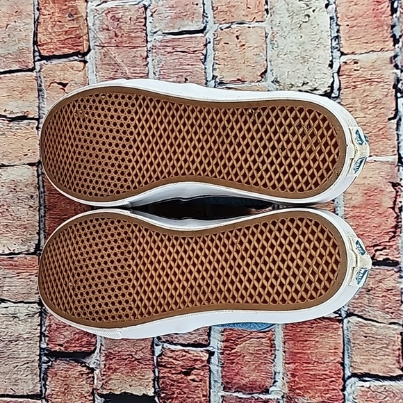 VANS LOWTOP SHOES, WOMEN'S SIZE 6 GUC - Picture 11 of 11
